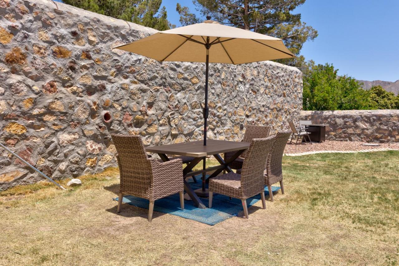 Home With Mountain View/Pool/Tub エル・パソ エクステリア 写真