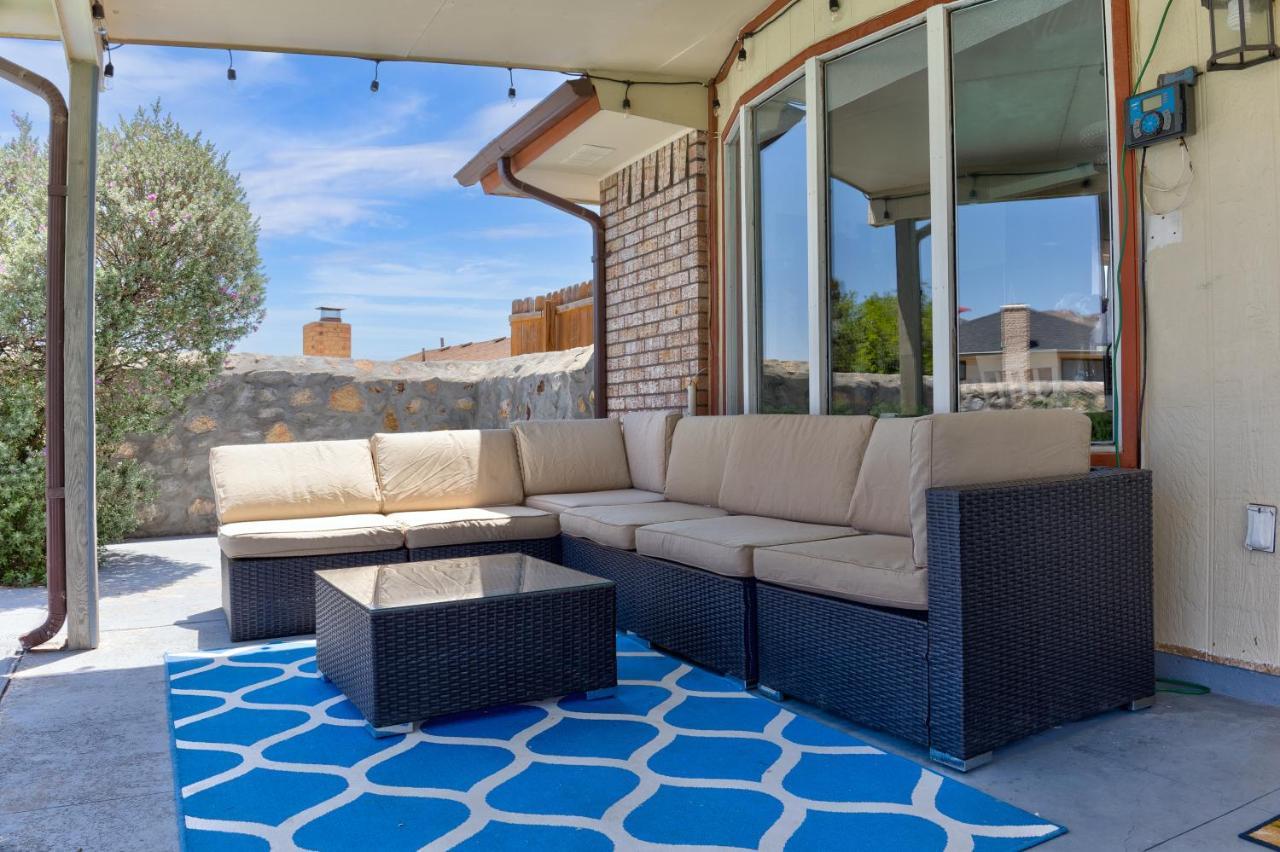 Home With Mountain View/Pool/Tub エル・パソ エクステリア 写真