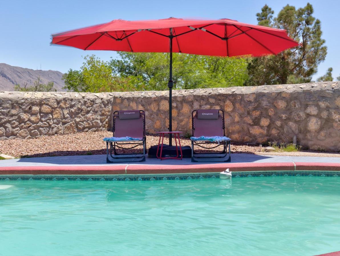 Home With Mountain View/Pool/Tub エル・パソ エクステリア 写真